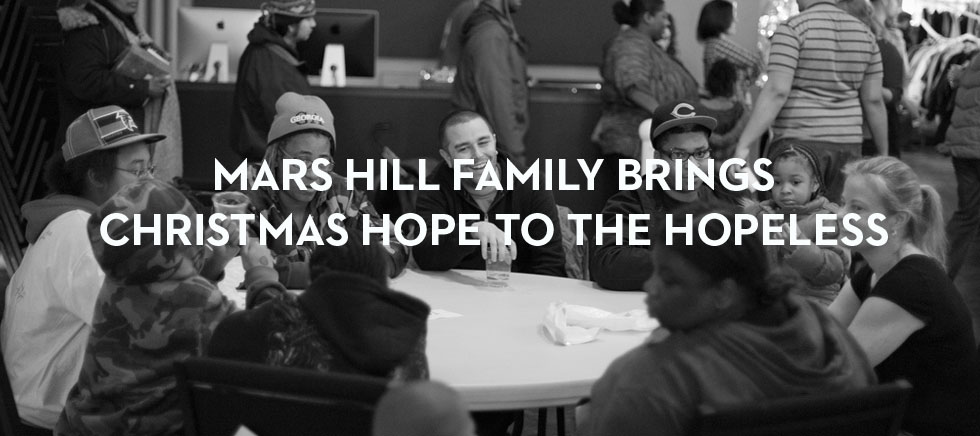 20121214_mars-hill-family-spreads-christmas-hope-to-seattles-homeless_banner_img