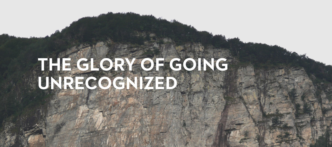 20130423_the-glory-of-going-unrecognized_banner_img